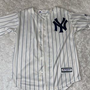 Yankees Jersey! Size Youth Small